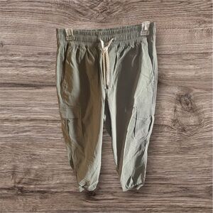 Women’s Vuori Olive Cargo Pants